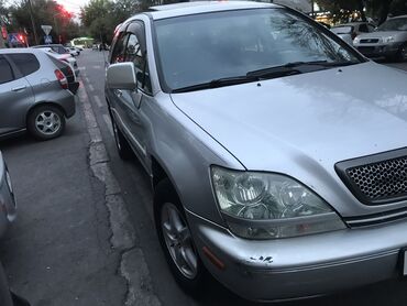 lexus rx300 цена: Rx300 срочно Год 2001 Рест Silver sport Чёрная кожа в отличном сост