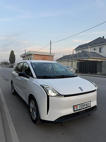 nissan urvan: Roewe : 2022 г., Автомат, Электромобиль, Минивэн — 2