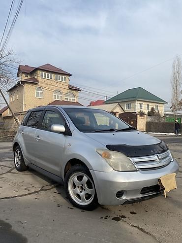 Toyota: Toyota ist: 2002 г., 1.3 л, Автомат, Бензин, Хэтчбэк — 1
