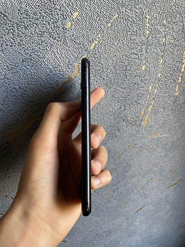 ıphone se 2020: IPhone SE 2020, 256 GB, Qara, Simsiz şarj — 9