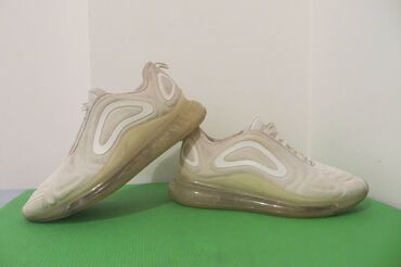 nine west kratke cizme: NIKE broj 44 28cm unutarnje gaziste stopala, bez mana greske mala
