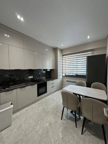 асанбай дом: 2 комнаты, 80 м², Элитка, 6 этаж, Дизайнерский ремонт