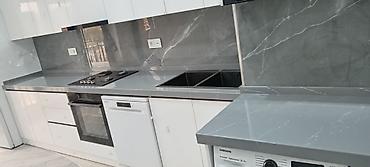 столешница для кухни: Mətbəx üçün kvars (kvars-kompozit) stolüstü və arxa panel həlli - — 2