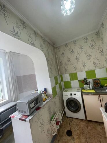 ищу квартиру в восток 5: 1 комната, 36 м², Индивидуалка, 3 этаж, Старый ремонт