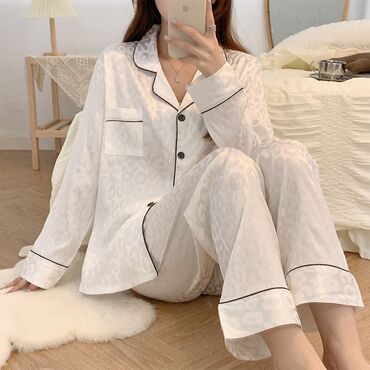 Одежда для дома и сна: Пижама, XL (EU 42)