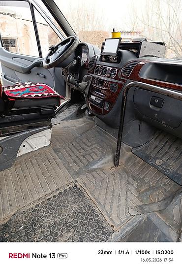 Mercedes-Benz: Mercedes-Benz Спринтер: 2004 г., 2.2 л, Дизель, Фургон — 9