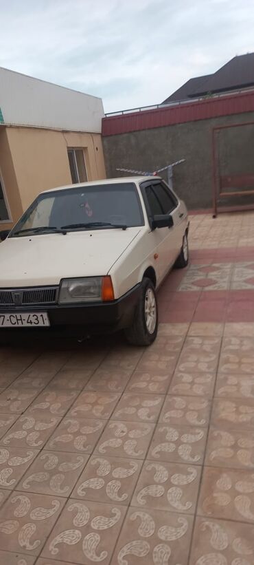 VAZ (LADA): VAZ (LADA) 21099: 1.5 l | 1996 il 30000 km Sedan — 7