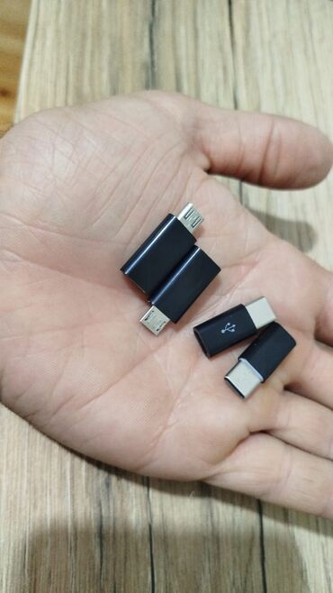 Flash kartlar: Flash kart < 2 GB, USB Micro, Yeni — 12