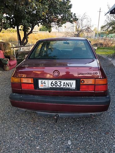 салон автомобиля: Volkswagen Vento: 1996 г., 1.6 л, Механика, Бензин, Седан — 4