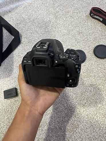 jack e4: Зеркальная камера Canon EOS 250D с поворотным сенсорным экраном - — 3