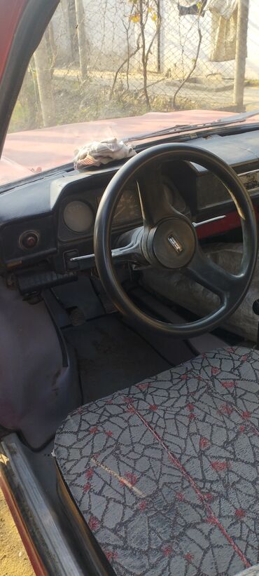 ZAZ: ZAZ 968 Zaporozhec: 1.6 l | 1991 il 355654 km Sedan — 2