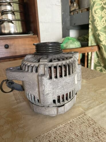 кыргызстан авто продажа: Генератор Toyota Оригинал