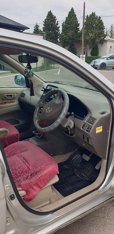 Toyota: Toyota Gaia: 2003 г., 2 л, Автомат, Бензин, Вэн/Минивэн — 4