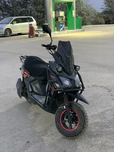 гайковерт воздушный для грузовых автомобилей: Скутер 150 куб. см, Бензин