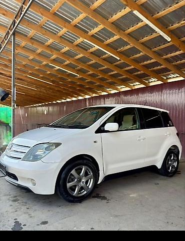 задний бампер toyota ist: Toyota Ist: 2003 г., 1.5 л, Автомат, Бензин, Хэтчбэк — 4