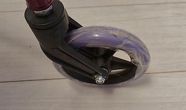 Hodalice, štake, štapovi za hodanje, kolica za hodanje: Rolator hodalica – NOVO - Stabilna aluminijumska konstrukcija u bordo — 3