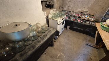 кафе оборудование: В продаже всякая мелочь: мясорубка, кастрюли, монтаварка старые вещи lalafo.kg да кафе оборудование: В продаже всякая мелочь: мясорубка, кастрюли, монтаварка старые вещи
