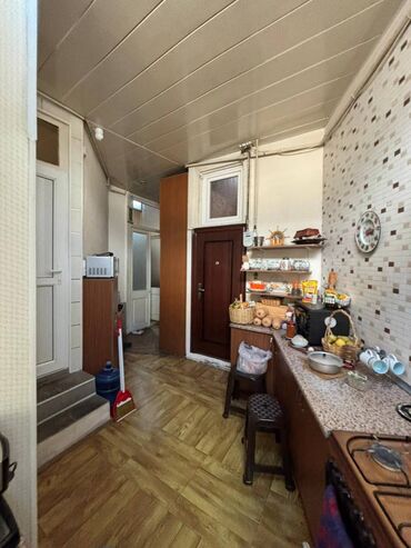 Köhnə tikili: Bakı, 3 otaqlı, Köhnə tikili, m. Sahil, 70 kv. m — 19