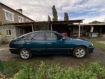 королла 1 6: Toyota Avensis: 1998 г., 1.8 л, Механика, Лифтбек — 4