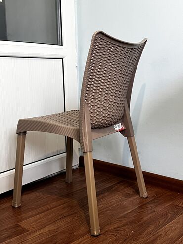 пластиковый стулья: Стулья Для кухни, Без обивки, Б/у
