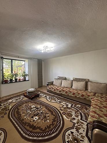 Үйлөр: 📍В селе Кызыл-Туу продается дом на участке 14.5 соток. 🏡Дом без — 9