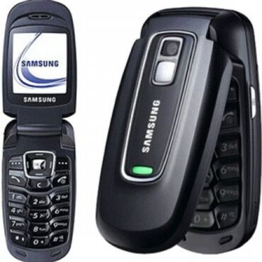 самсунг 3322: Samsung X650, Б/у, < 2 ГБ, цвет - Черный, 1 SIM