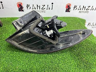 banzai: Задний левый стоп-сигнал Toyota 2004 г., Б/у, Оригинал, Япония — 3