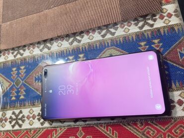 один из нас ps4: Samsung Galaxy S10 Plus, 128 GB, rəng - Qara, İki sim kartlı
