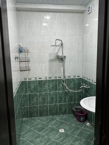 Həyət evləri və villaların satışı: 8 otaq, 180 kv. m, Yeni təmirli — 2