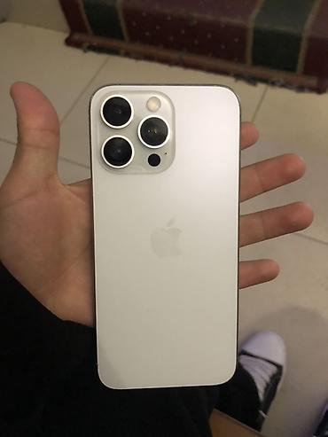 тошиба стиральная машина: IPhone Pro в светлом цвете с плоскими гранями и тройной основной — 1