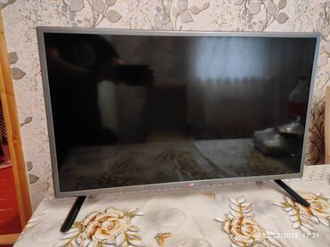 led tv 82 ekran: Lg televizor 82 ekran daxili krosnusu var hec bir problemi yoxdur