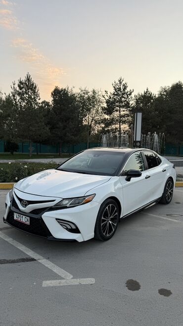 авто рассрочка бишкек фото: Toyota Camry: 2019 г., 2.5 л, Вариатор, Гибрид, Седан