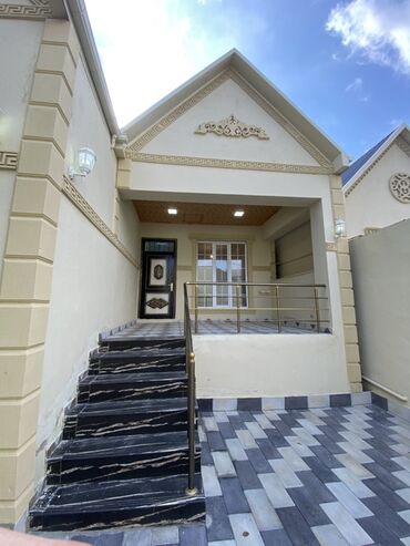 Həyət evləri və villaların satışı: 4 otaqlı, 2 kv. m, Yeni təmirli — 3