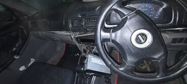 голуф 2: Subaru Forester: 1997 г., 2 л, Автомат, Бензин, Универсал