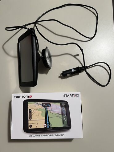 Ηλεκτρονικά αυτοκινήτων: Tom Tom 62 GPS EU. Οθόνη 6’’ Περιστρεφόμενη βάση, φορτιστής USB και