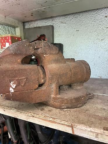 acar desti satisi: Ev boşaldılır deyə qiymət yazmamışıq real alıcı yazsın yığsın — 5