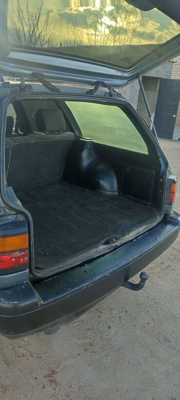 Volkswagen: Volkswagen Passat Variant: 1989 г., Механика, Бензин, Универсал — 8