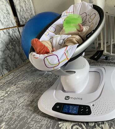 золото новое: Продаю кресло качалку 4Moms Mamaroo 4.0. Повторяет мамины объятия. С