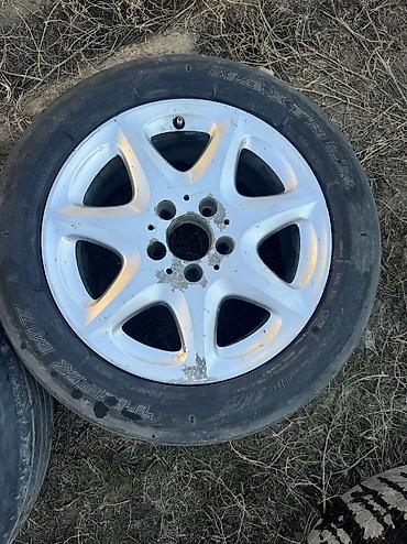 Транспорт: Колеса в сборе 215 / 60 / R 16, Зима, Б/у, Комплект, Легковые, Литые, отверстий - 5 — 5