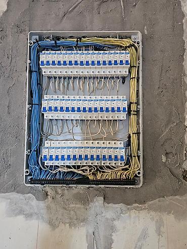 Электрики: Электрик | Установка стиральных машин, Монтаж выключателей, Демонтаж электроприборов Больше 6 лет опыта — 16