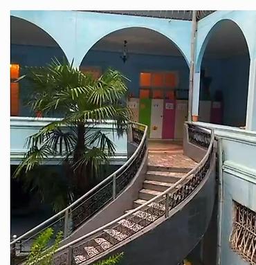 binededi: Kiraya verilir 6 nömreli məktəbin yani boyuk villa ofis baxca — 4