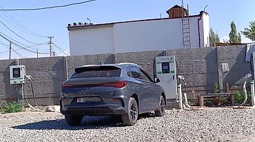 byd e1: BYD E2: 2021 г., Электромобиль, Кроссовер — 6