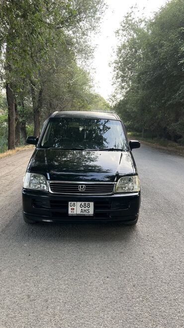 срочно срочно продам машину: Honda Stepwgn: 2000 г., 2 л, Автоматические, Бензин, Минивэн