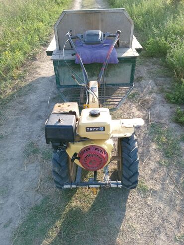 aqrar kend teserrufati texnika traktor satis bazari: SALAM TƏK TRAKTOR SATILIR PRİSEPİ SATILMIR . Hec bir prablemi yoxdur