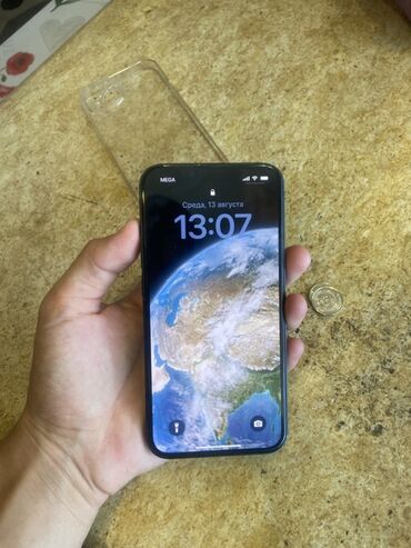 списанные айфоны: IPhone 13, Б/у, Midnight, Чехол