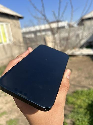 Apple iPhone: IPhone 13, Б/у, 128 ГБ, Midnight, 80 % — 4