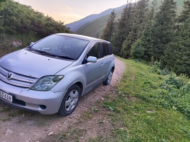 ключ тойота ист: Toyota ist: 2003 г., 1.5 л, Автомат, Бензин, Кроссовер