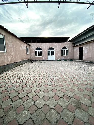 Продажа коттеджей и домов: 📌В центре селе Александровка продается большой дом на участке 16 — 3