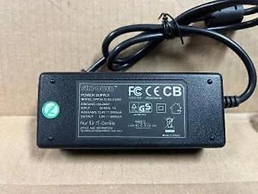 Druga oprema za računare i laptopove: USB 2.0 na SATA/IDE adapter za 2.5", 3.5" HDD i 5.25" optičke drajvove — 19