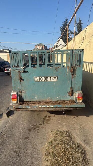 QAZ: QAZ 24 Volga: 1.5 l | 22222 km Pikap — 7